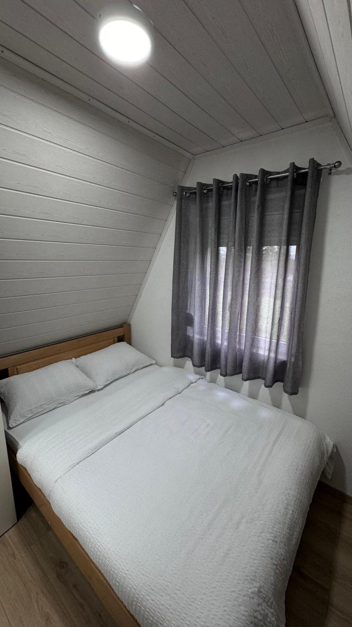 Vikendice Ana Villa Zabljak  Bagian luar foto