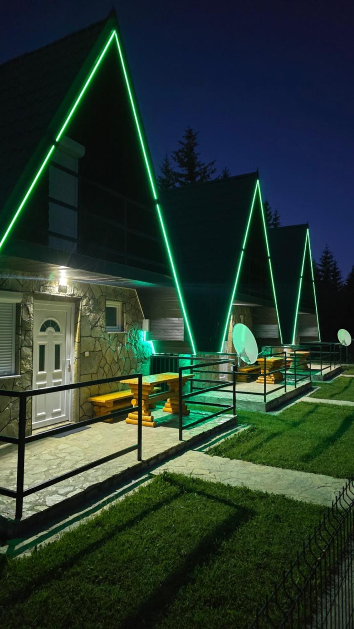 Vikendice Ana Villa Zabljak  Bagian luar foto