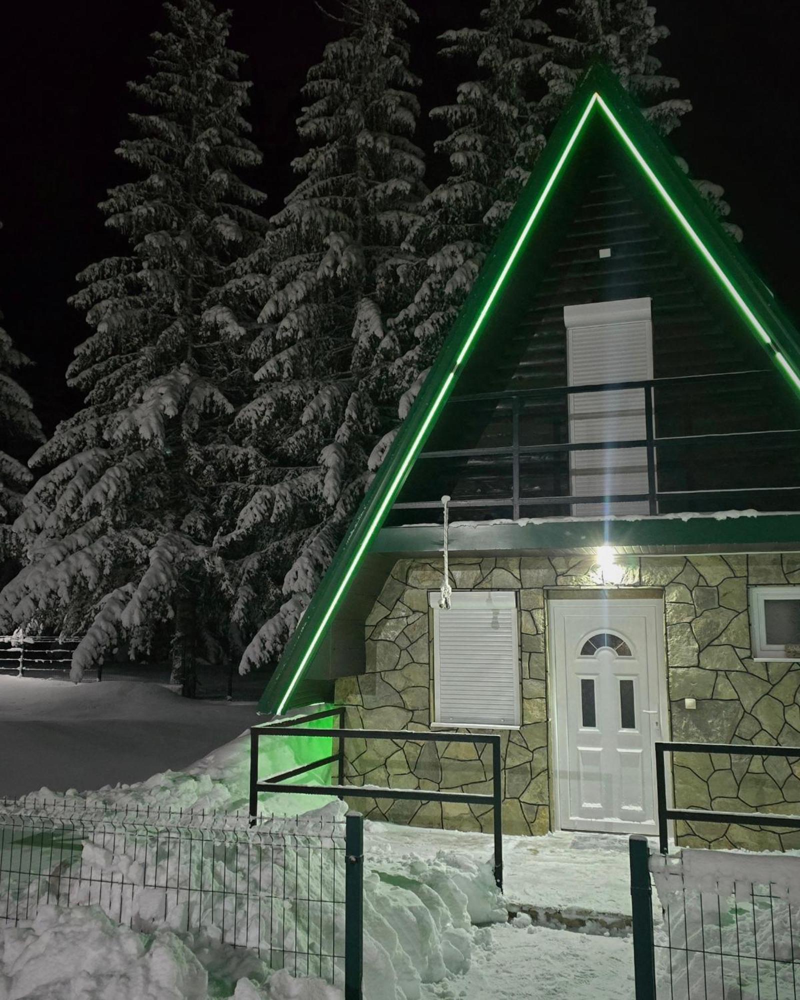 Vikendice Ana Villa Zabljak  Bagian luar foto